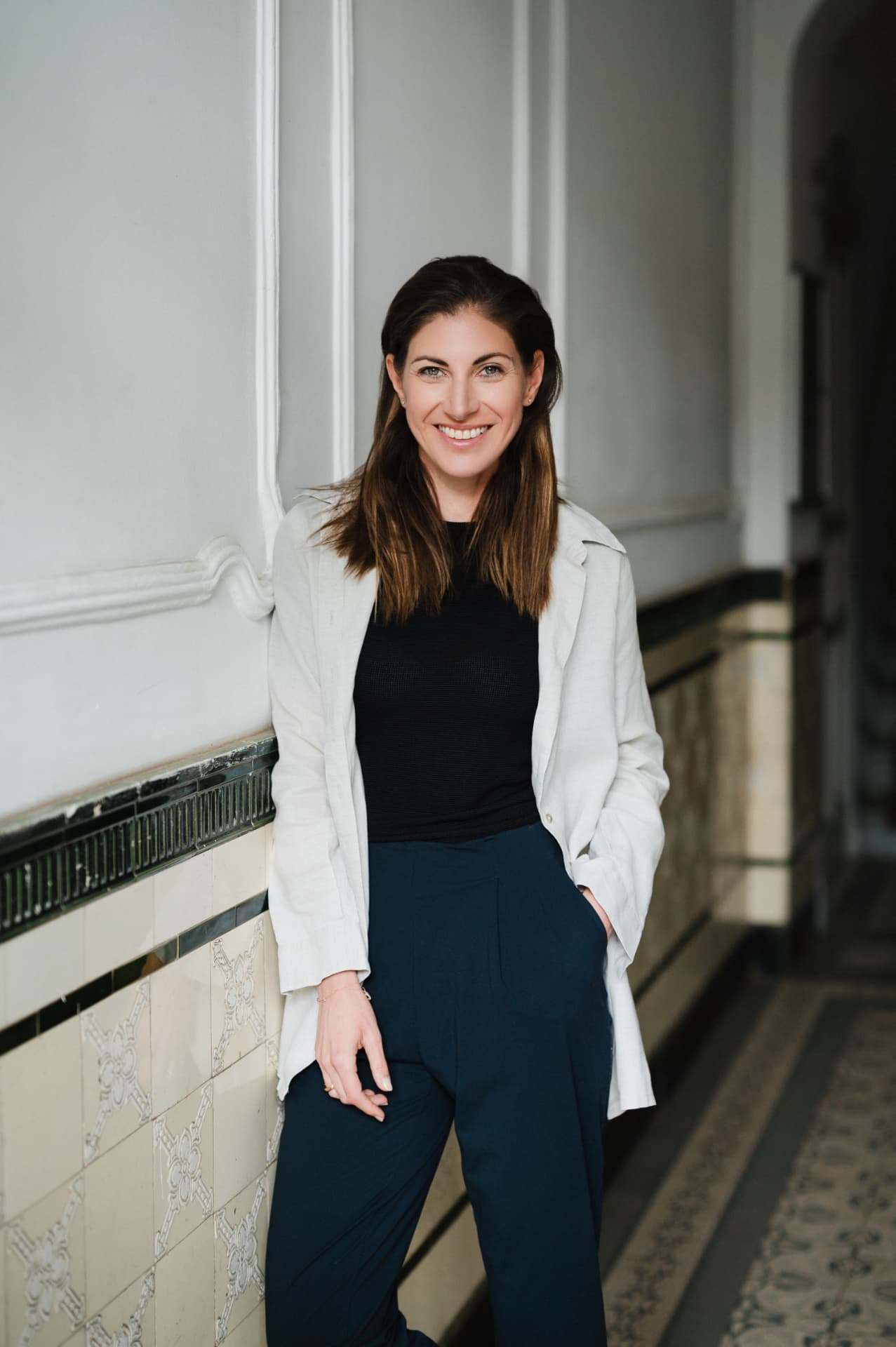 Dr. Minoo Zarbafi in an editorial portrait